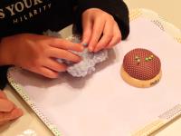 まち針でパーツ位置決め