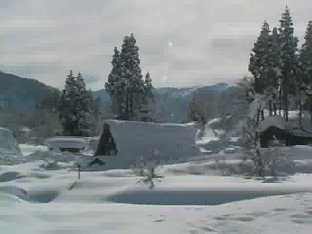 雪景色の合掌造り